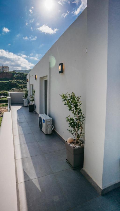 Home Sweet Home - Big Balcony With Great View Kíssamos Buitenkant foto