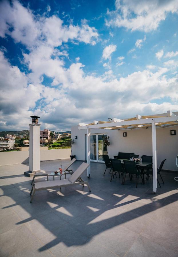 Home Sweet Home - Big Balcony With Great View Kíssamos Buitenkant foto